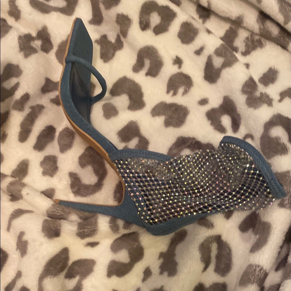 Elegant Blue Stiletto Heels